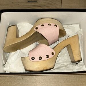 Pink/Nude open toe clog